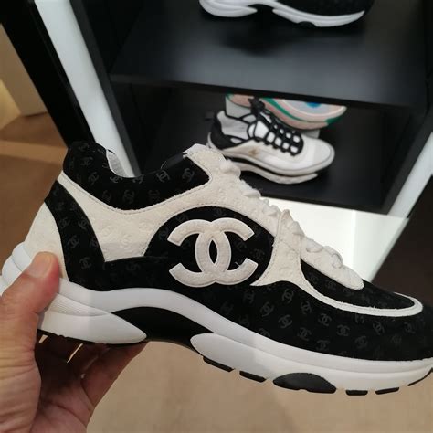 lowest price on chanel shoes.